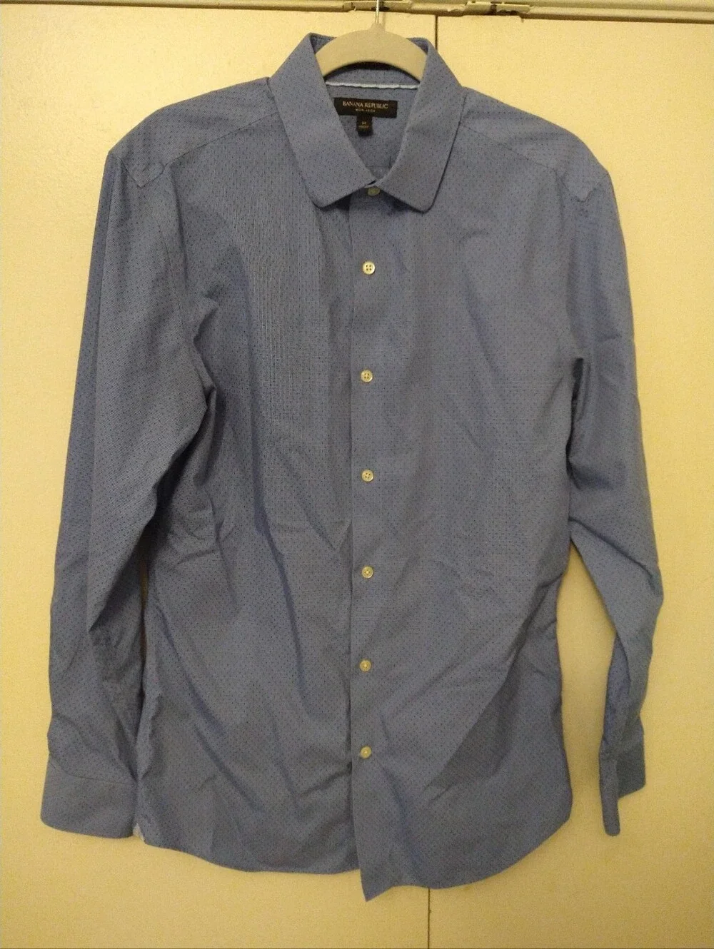 Banana Republic Non-Iron Grant Fit Long Sleeve Button Up Shirt Men's sz Medium.